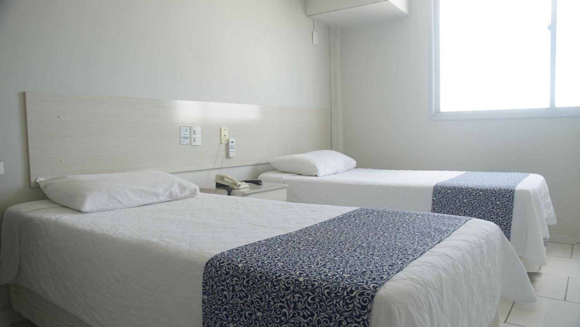 Hotel Arezzu Linhares Esterno foto